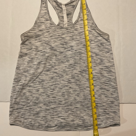 Lululemon Women’s Essential Tank Top Tiger Space Dye Black/White - Picture 3 of 7